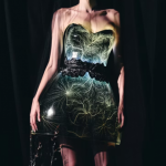 Cortesía de Iris van Herpen. Foto de Molly S.J. Lowe